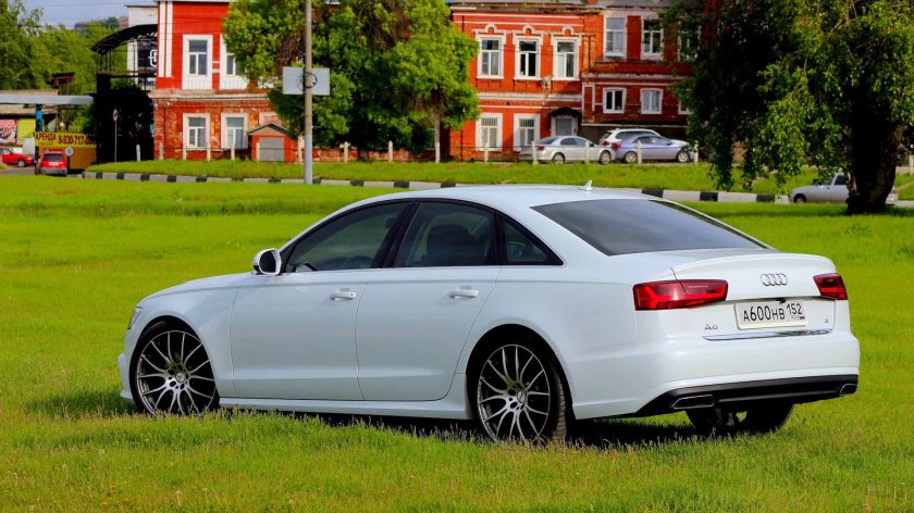 Audi a6 c7 белая