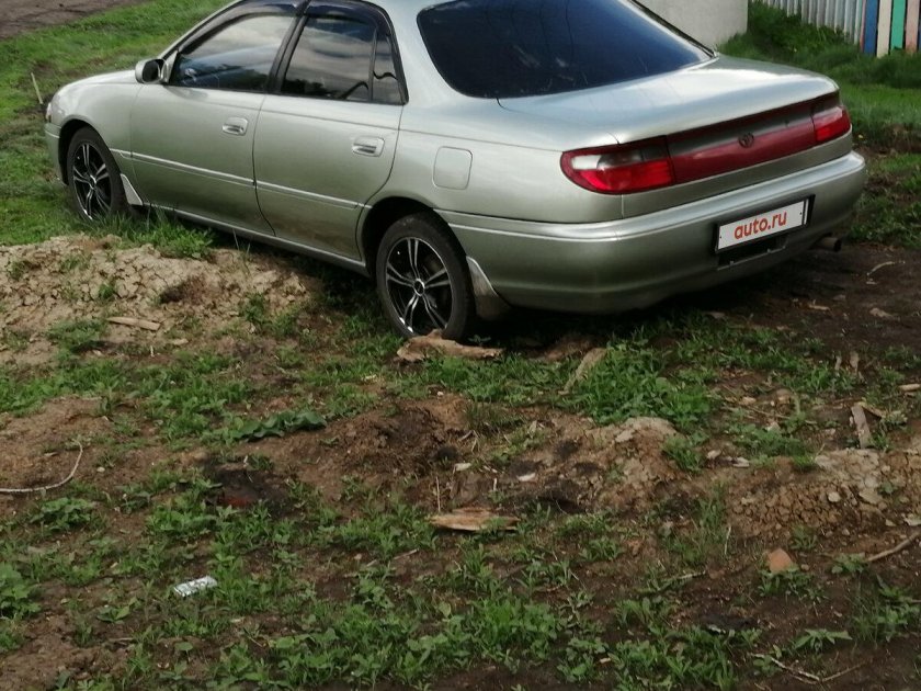 Toyota Carina 1995