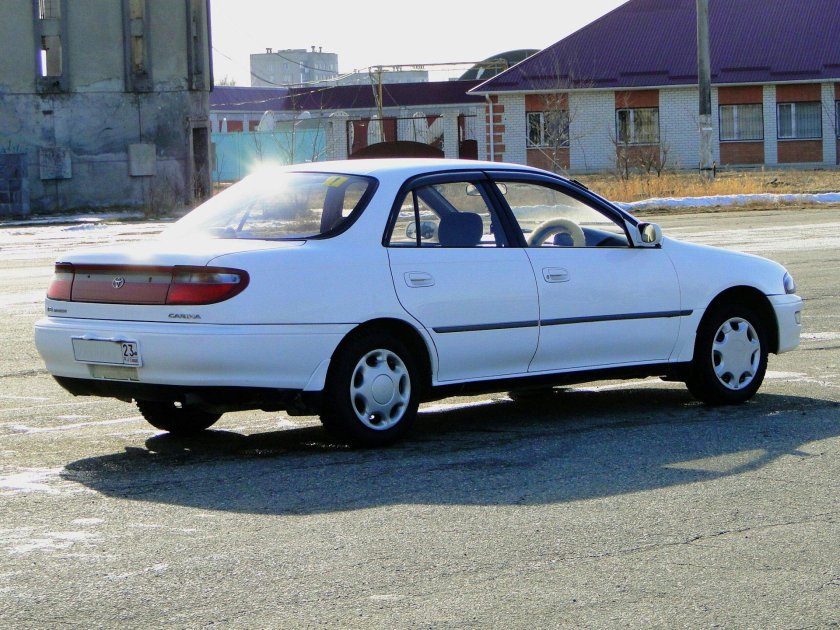 Toyota Carina 1995
