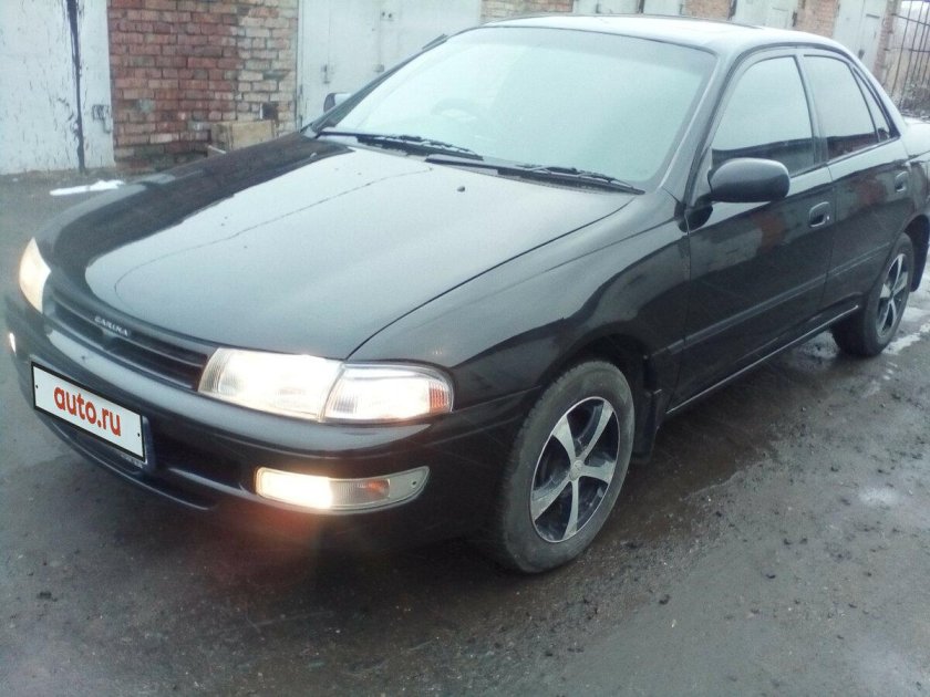 Toyota Carina vi (t190)