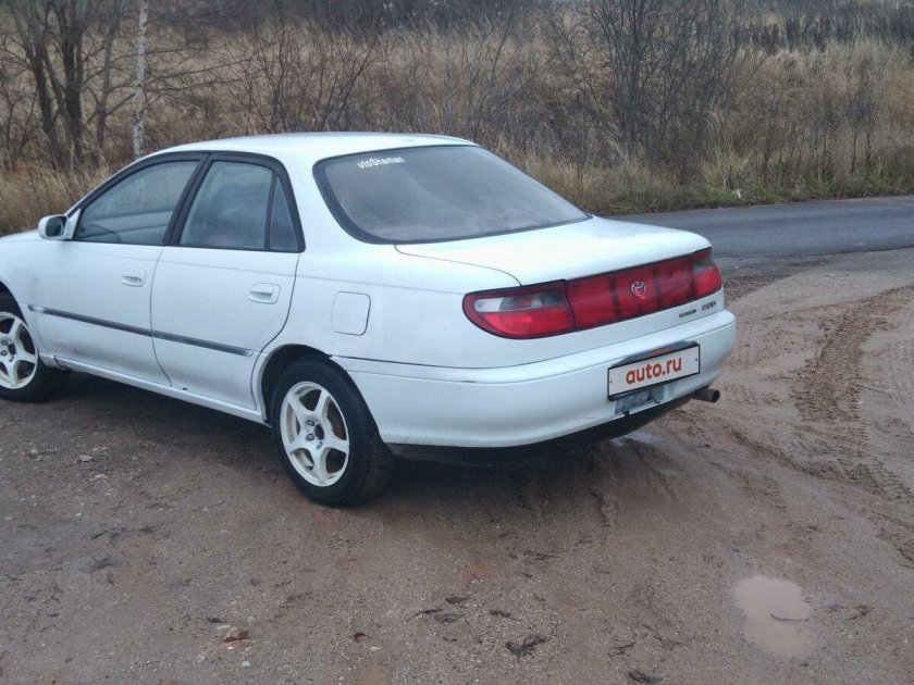 Toyota Carina 1995