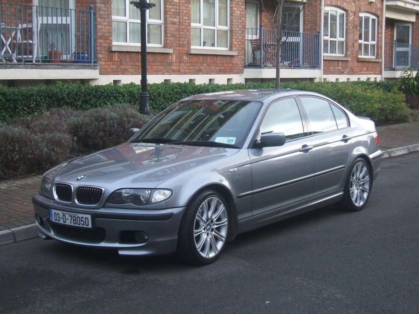 BMW 3 2004
