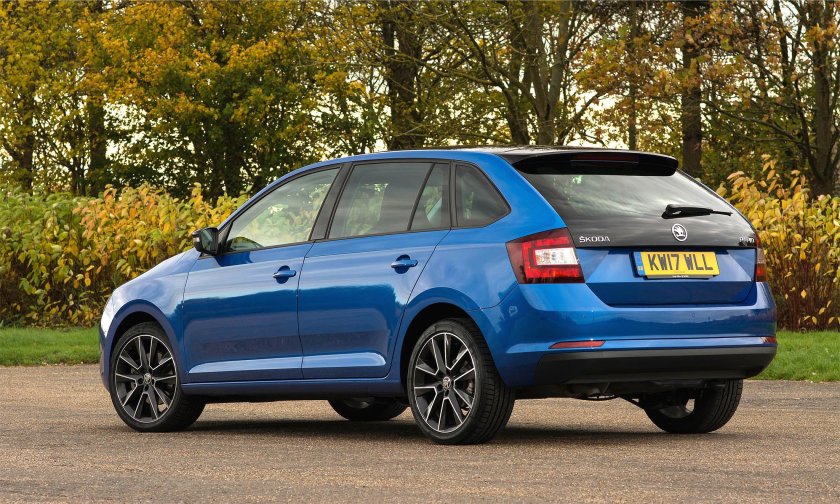 Шкода Рапид Спейсбек