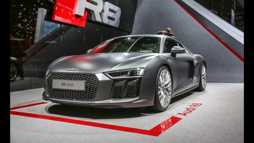 Ауди р8 2016