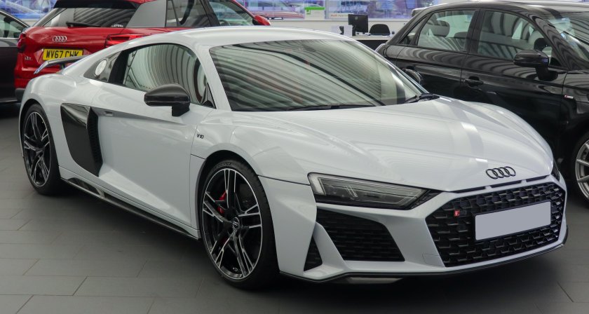 Audi r8 · II Рестайлинг · 5.2 FSI S Tronic (540 л.с.)
