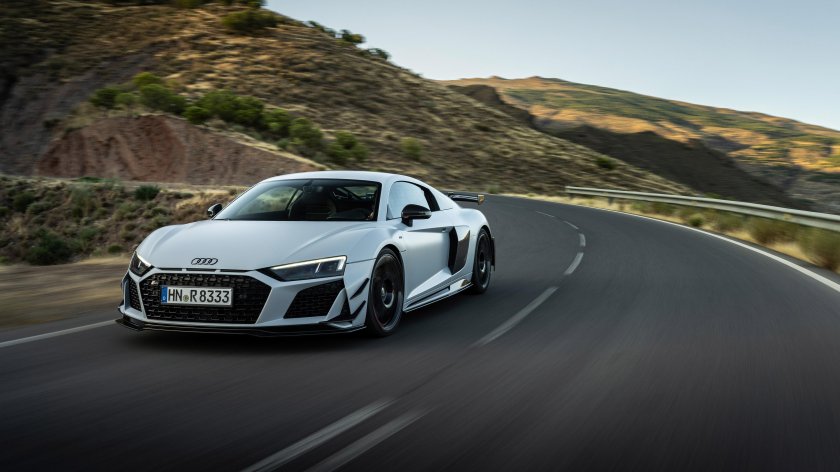 Audi r 8 gt