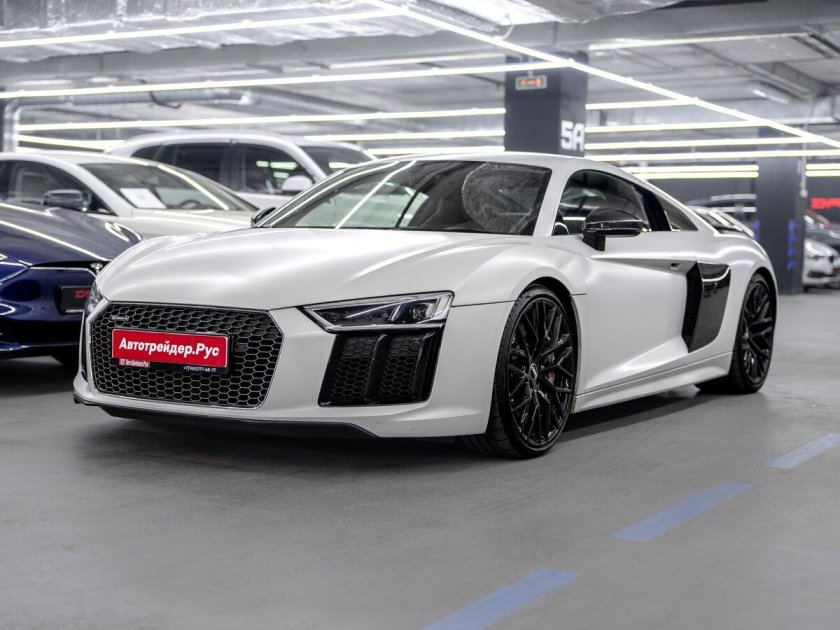 Audi r 8 2016