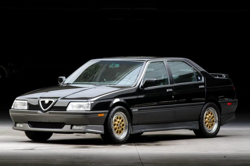Alfa Romeo 164