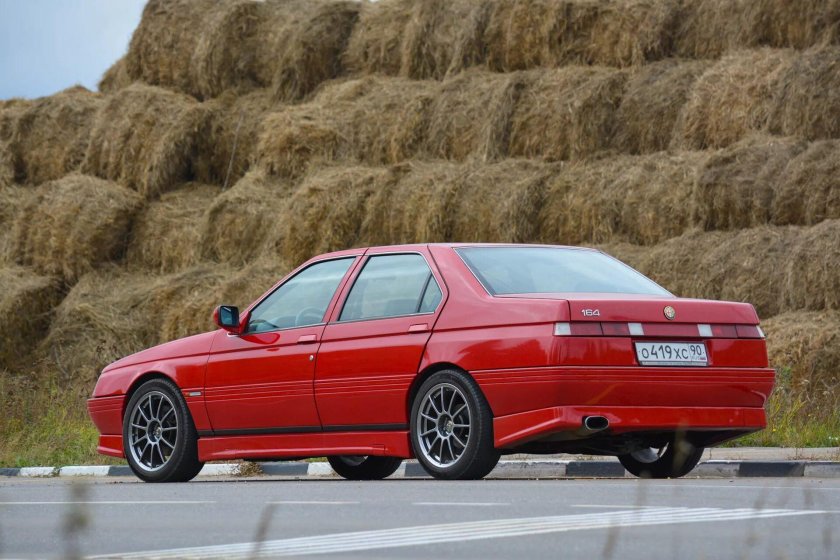 Alfa Romeo 164