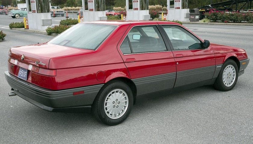 Alfa Romeo 164 1987