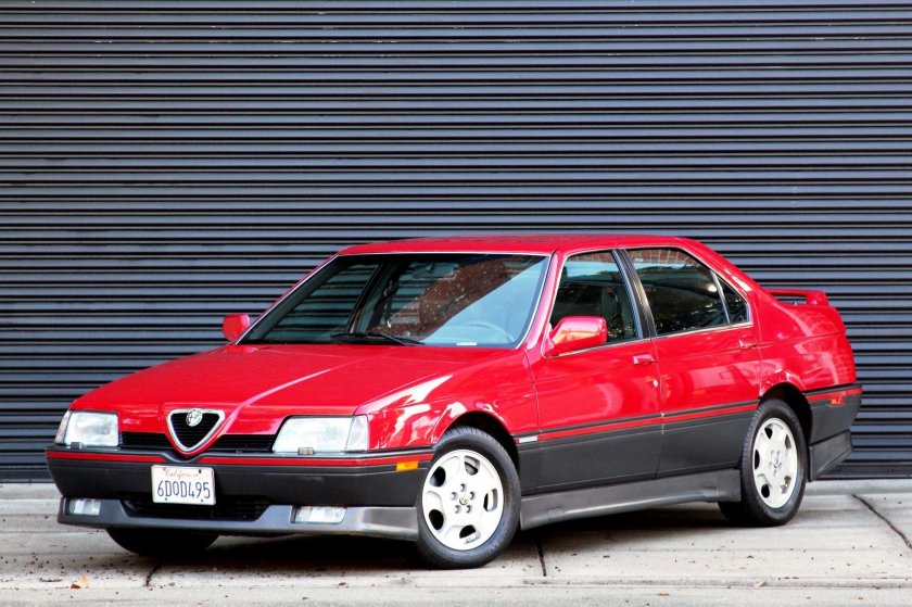 Alfa Romeo 164