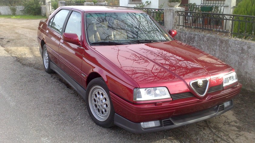 Alfa Romeo 164