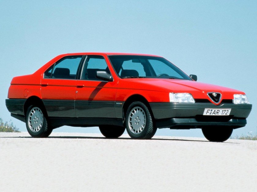 Alfa Romeo 164