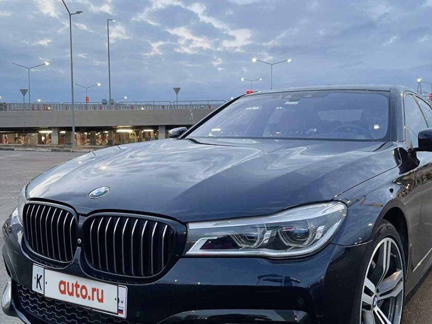 Бмв 7 серии g 11