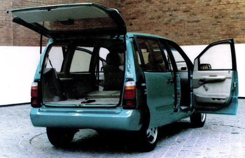 ВАЗ 2120 Надежда