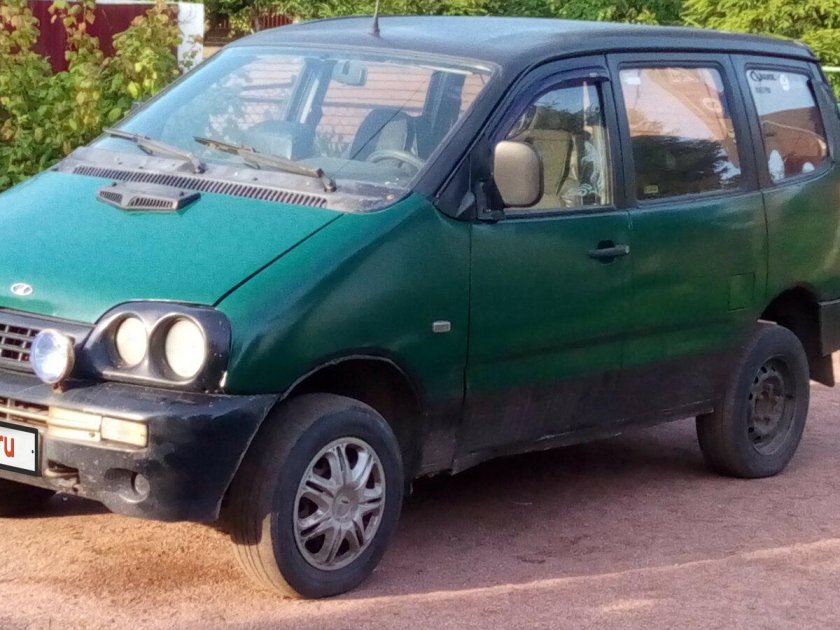 Лада Нива 2120