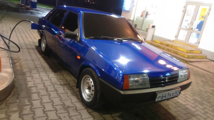 ВАЗ 99 синяя