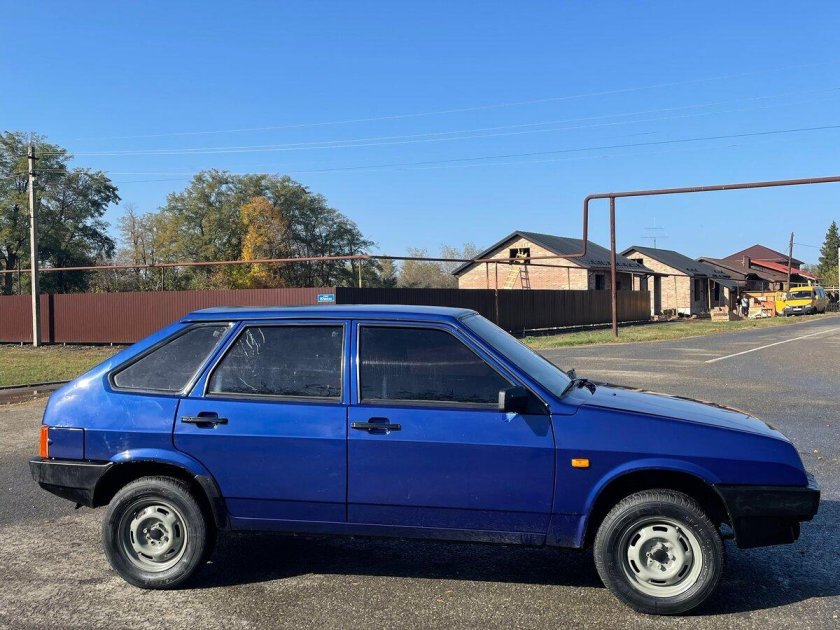 Lada (ВАЗ) 2109 21093i