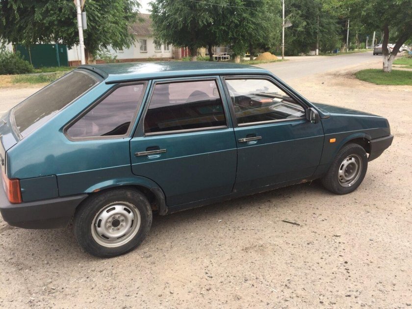 ВАЗ 2109 зеленый металлик