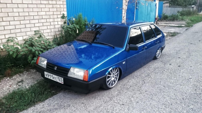 Лада 2109 синяя