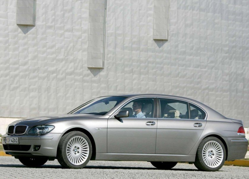 BMW 750li e66