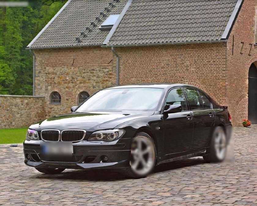 BMW 7 e65