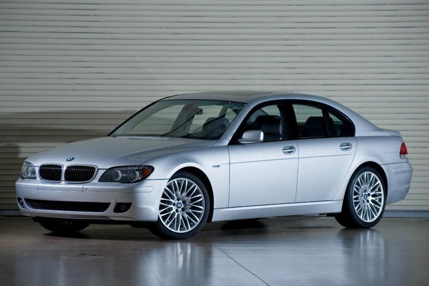 BMW 7 e65 e66