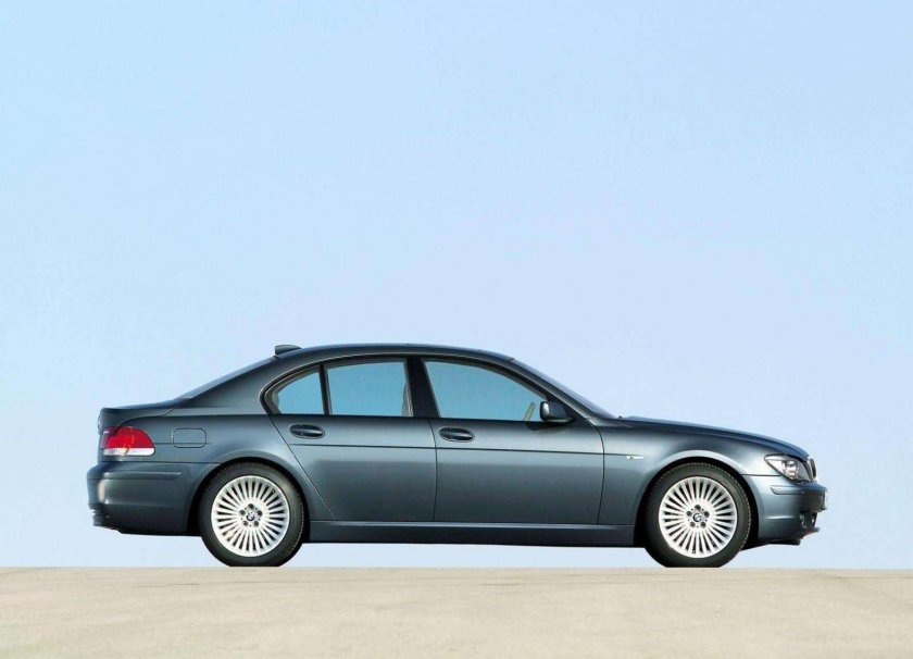 BMW e65 750i