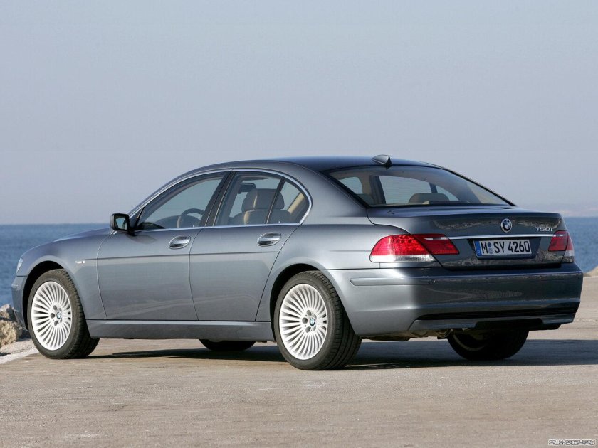BMW e65 750i