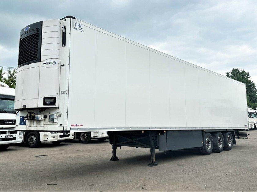 Полуприцеп рефрижератор Schmitz