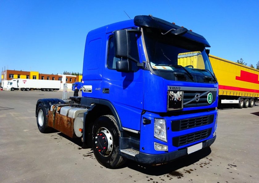Седельный тягач Вольво ФМ