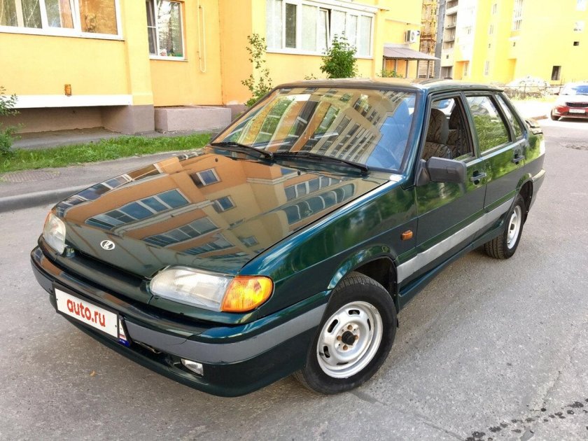 ВАЗ 2115 зеленая