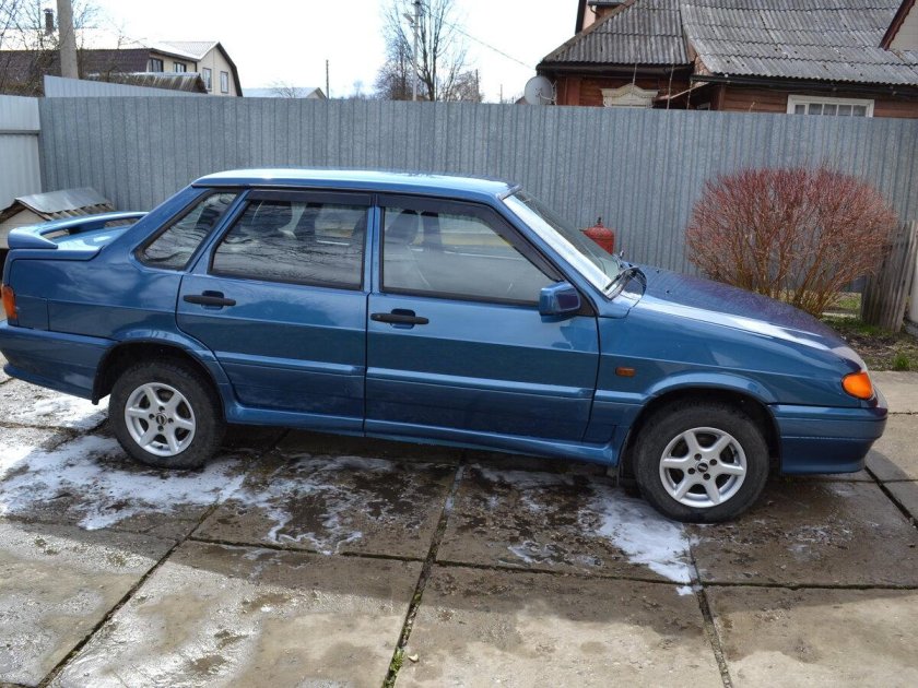 ВАЗ 2115 2005 года