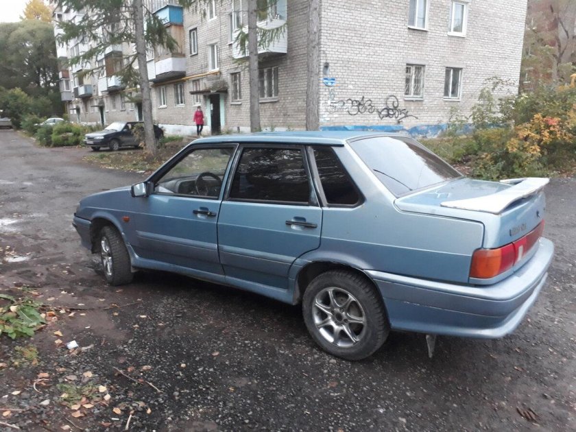 ВАЗ 2115 голубой металлик