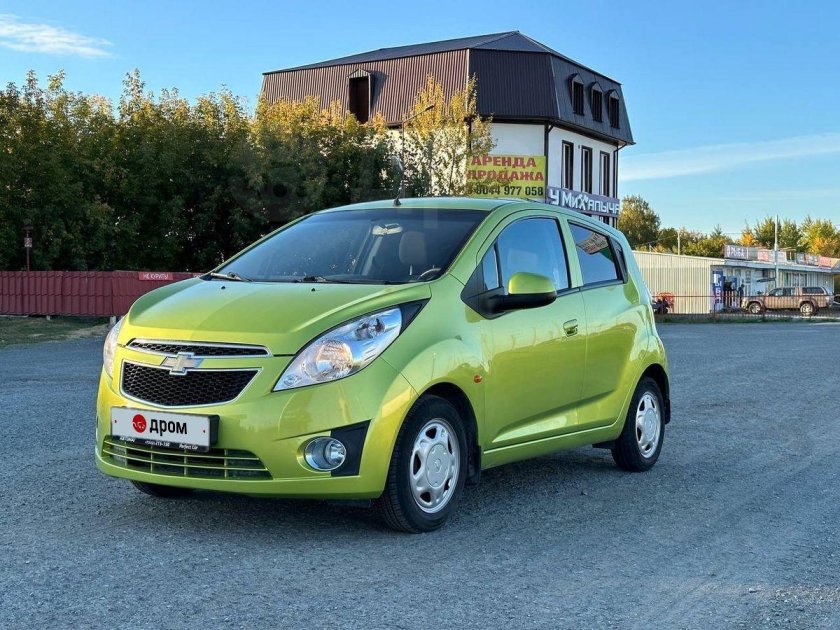 Зеленый Спарк