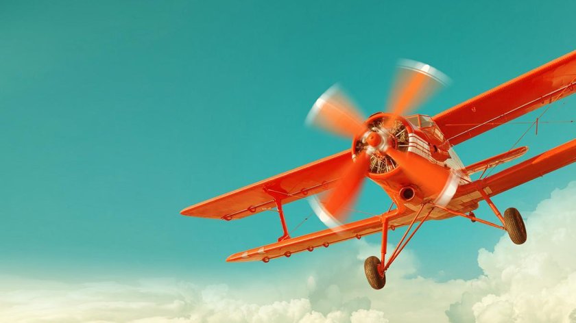 Красный биплан