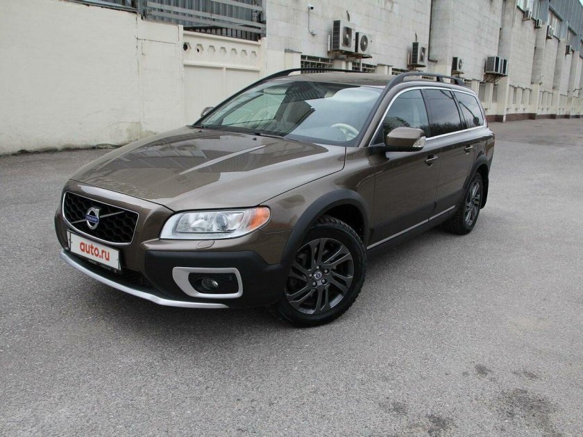 Вольво коричневая