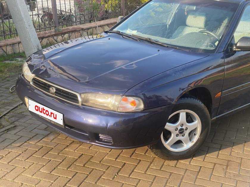 Subaru legacy 2.5 1998