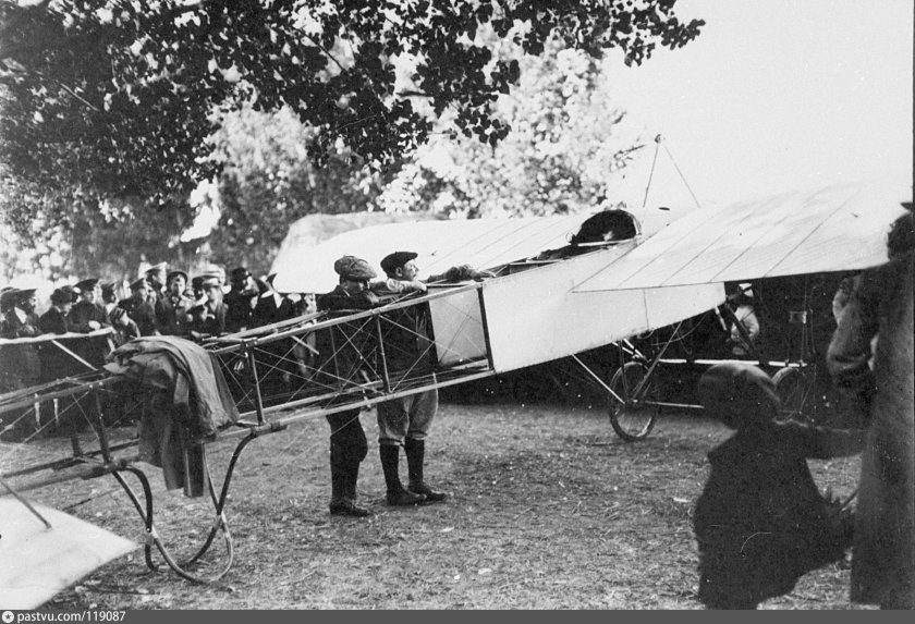 Авиационная неделя в Петербурге в 1910