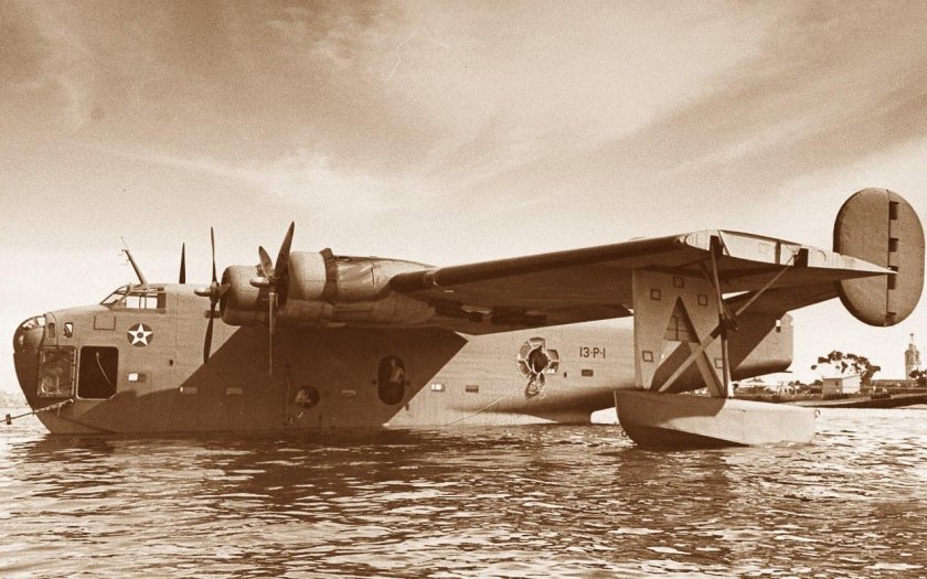 Летающая лодка pb2y Coronado;