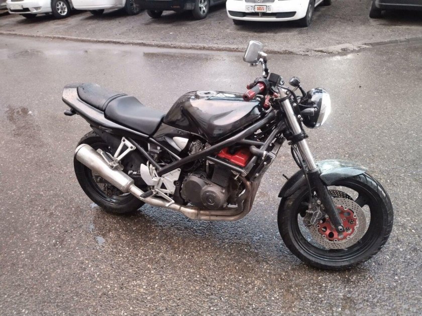 Suzuki bandit gsf 400