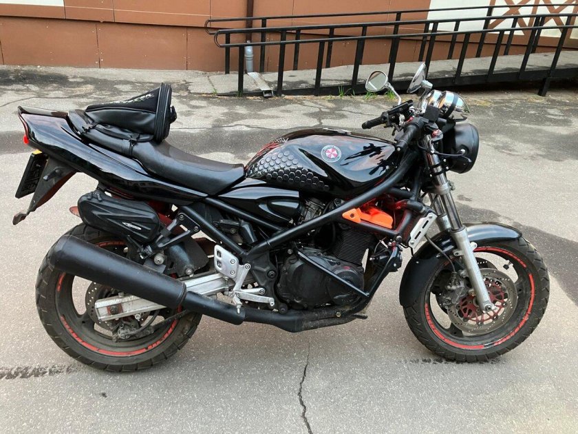 Suzuki bandit 400