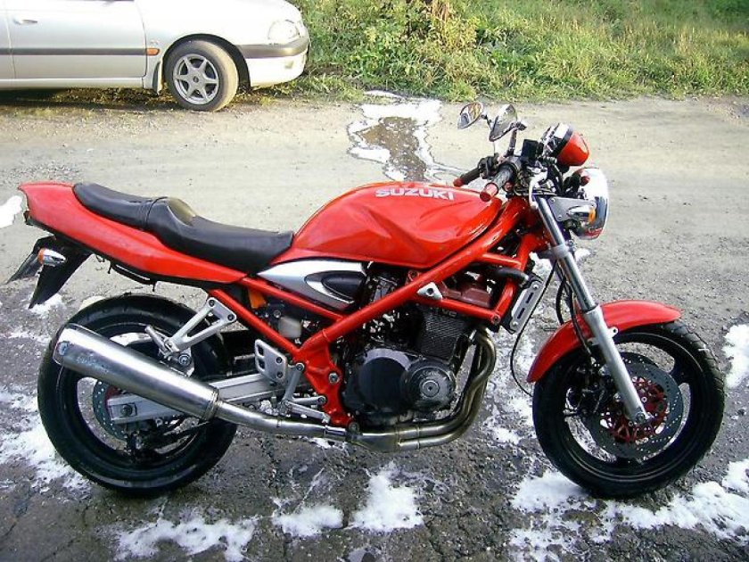 Suzuki Bandit 400 v2
