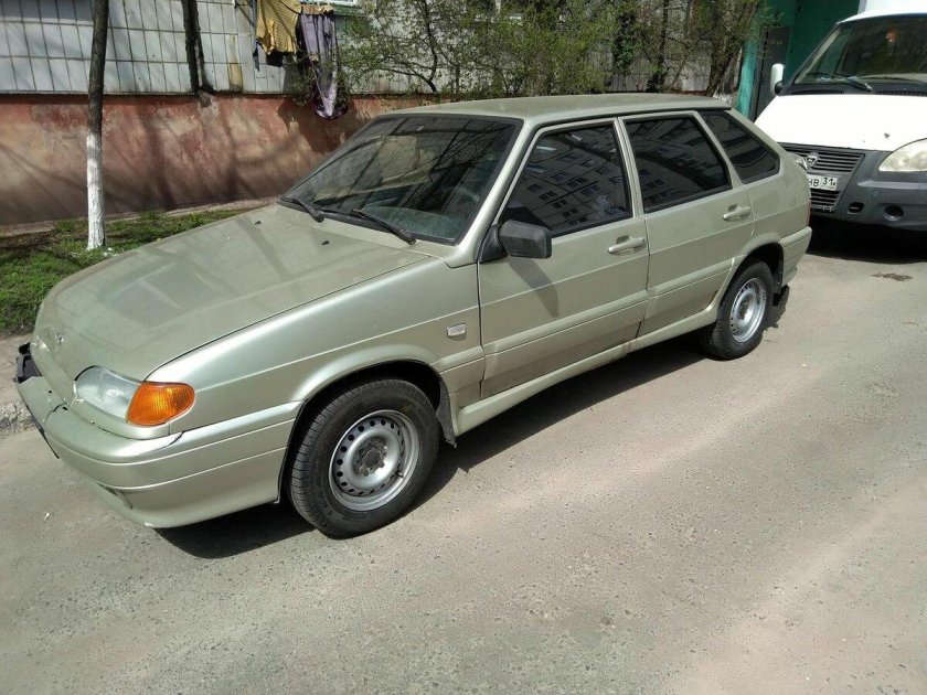 ВАЗ 2114 светло зеленый металлик