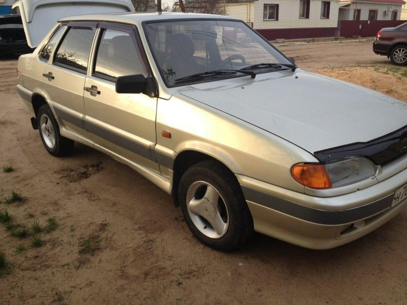 ВАЗ 2115 серебристый металлик