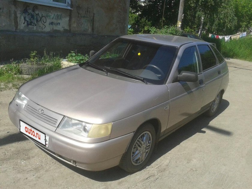 ВАЗ 2112 бежевый металлик