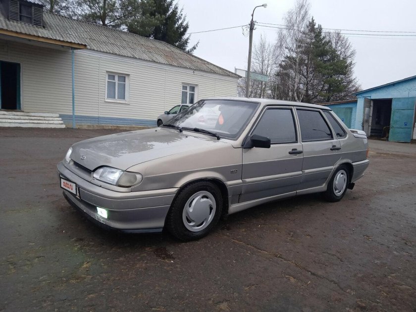 ВАЗ 2115 бежевая