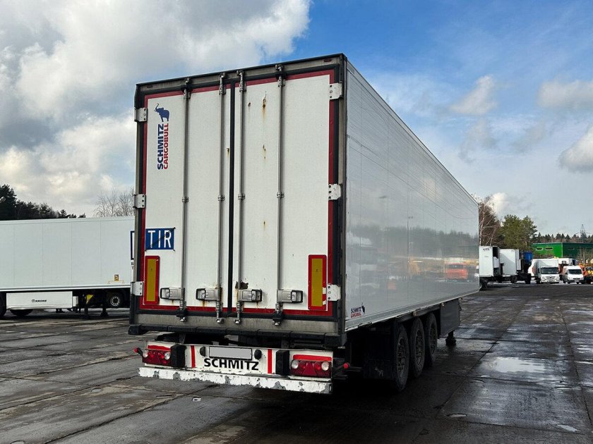 Полуприцеп шмитц изотермический