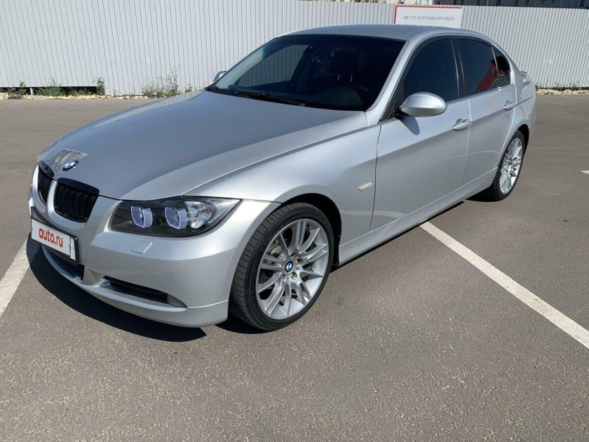 БМВ 325 2006