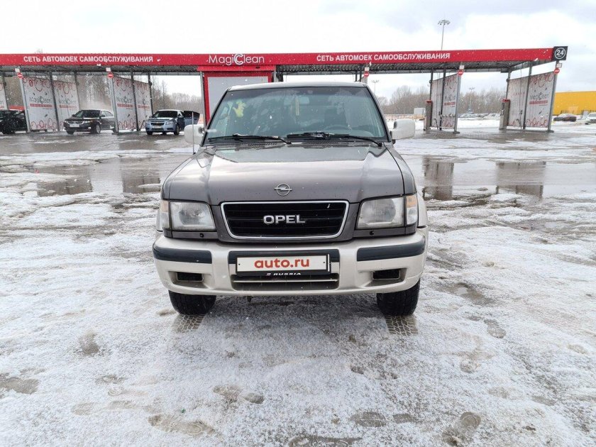 Опель монтерей 1998